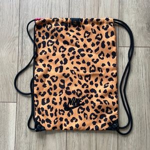 Nike Los Primeros Leopard Drawstring Bag
